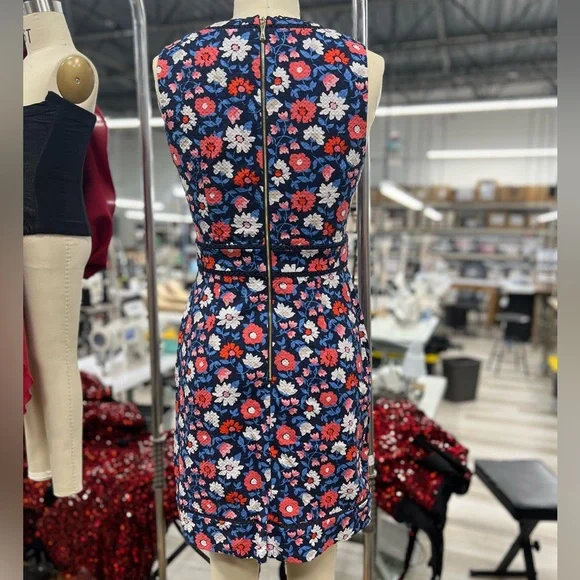 Kate Spade Daisy Jacquard Sheath Dress 6 - Picture 5 of 12